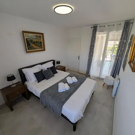 Le Jasmin *
